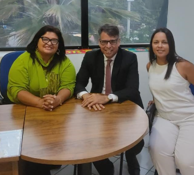 Visita do futuro aluno Dr Hilton Ribeiro na Faculdade Lusófona da